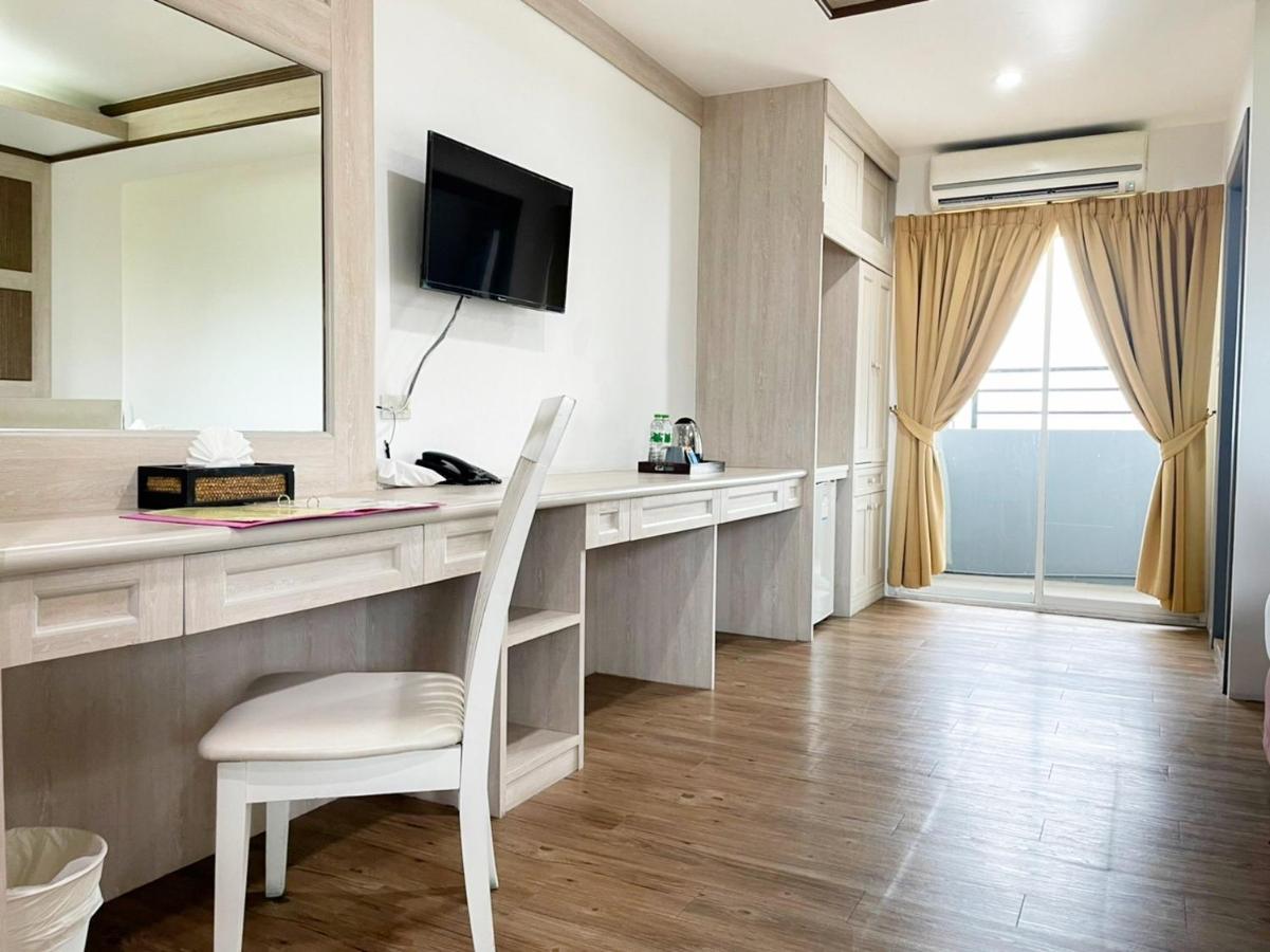 S.B.Living Place Phuket Екстериор снимка