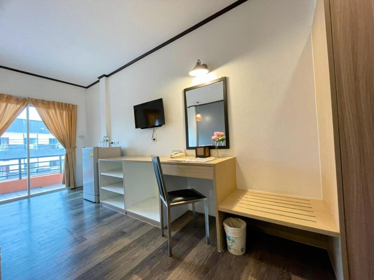 S.B.Living Place Phuket Екстериор снимка