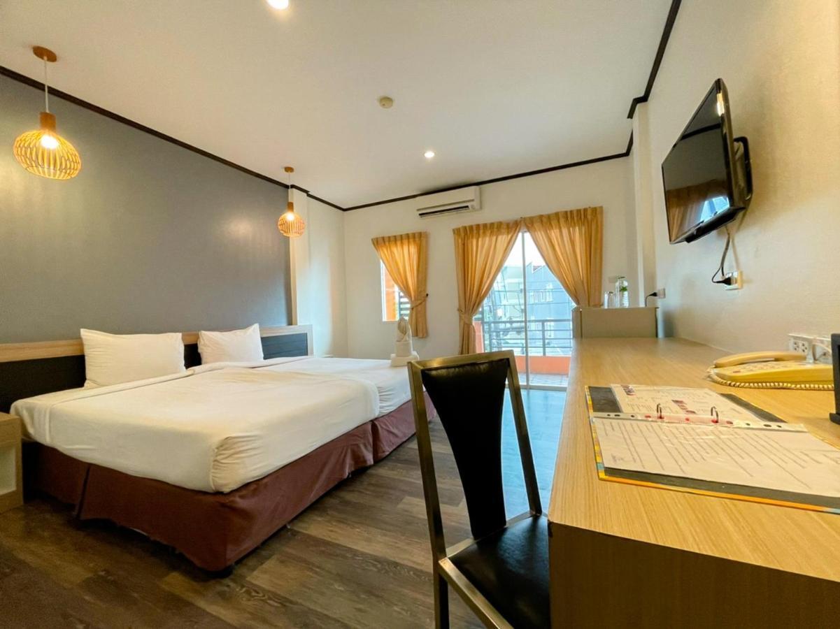S.B.Living Place Phuket Екстериор снимка