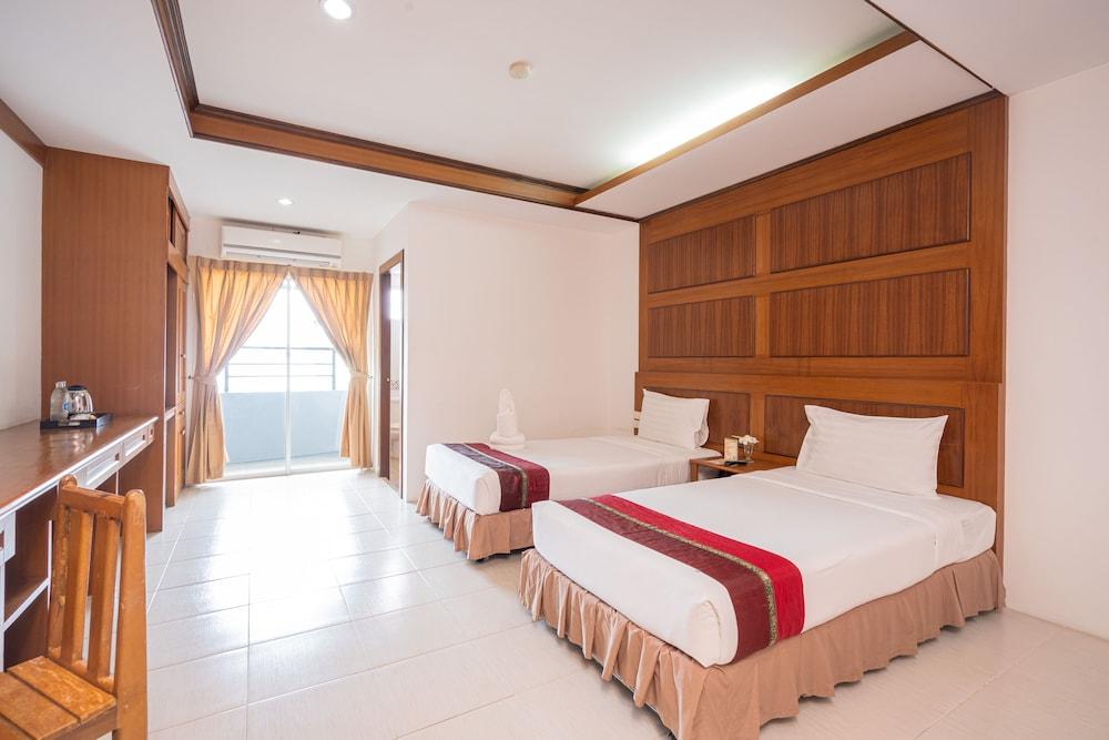S.B.Living Place Phuket Екстериор снимка