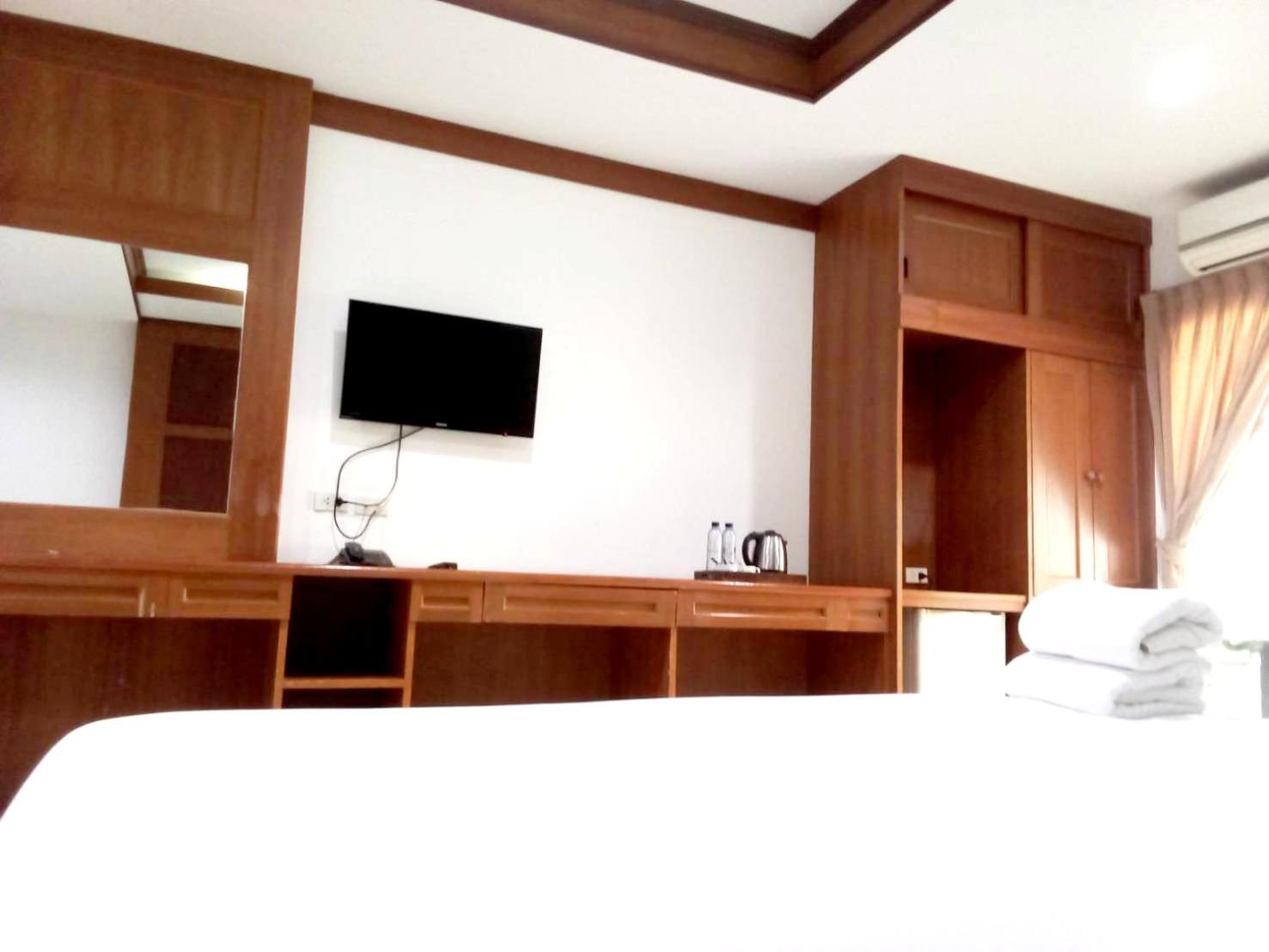S.B.Living Place Phuket Екстериор снимка