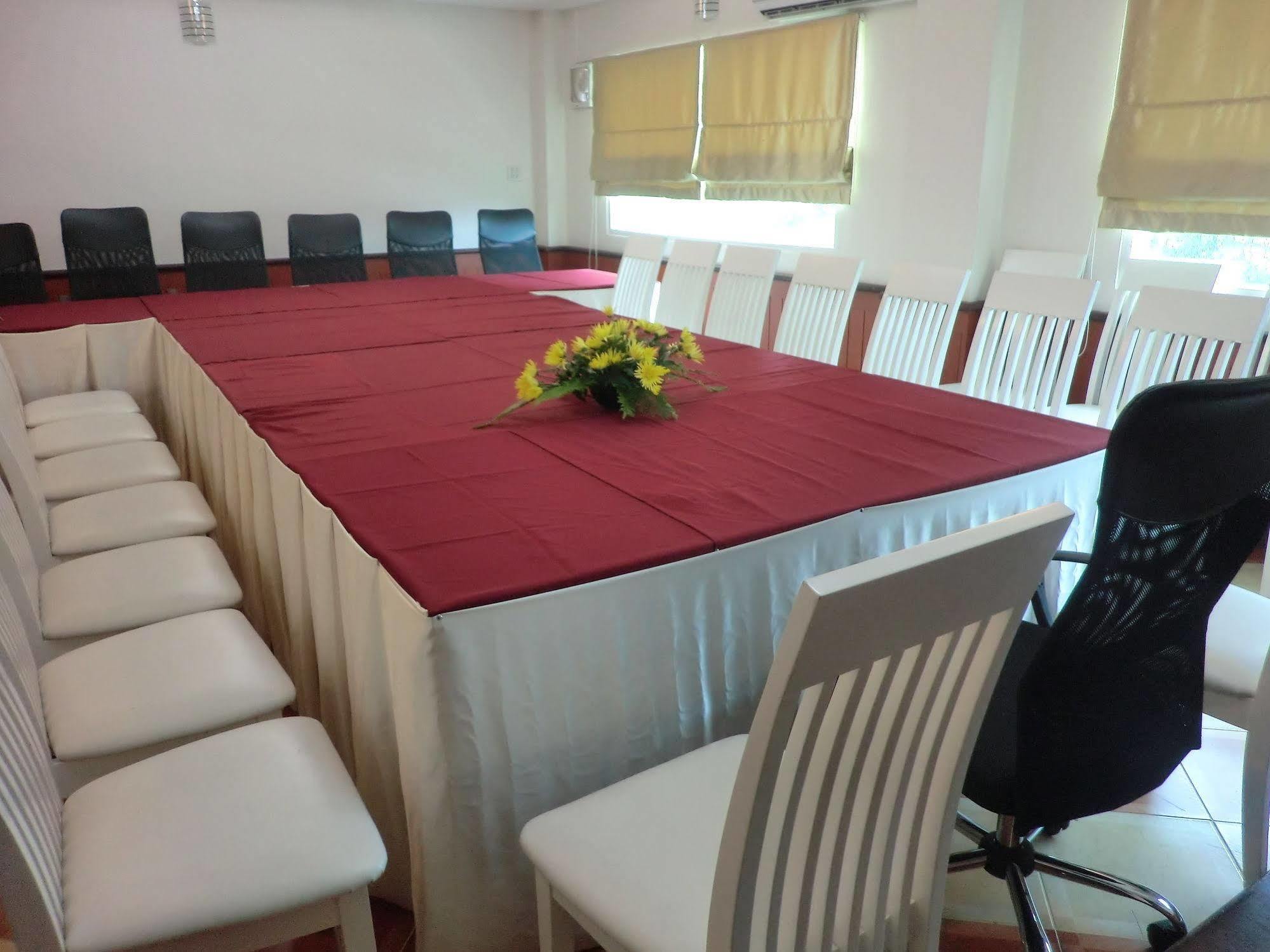 S.B.Living Place Phuket Екстериор снимка