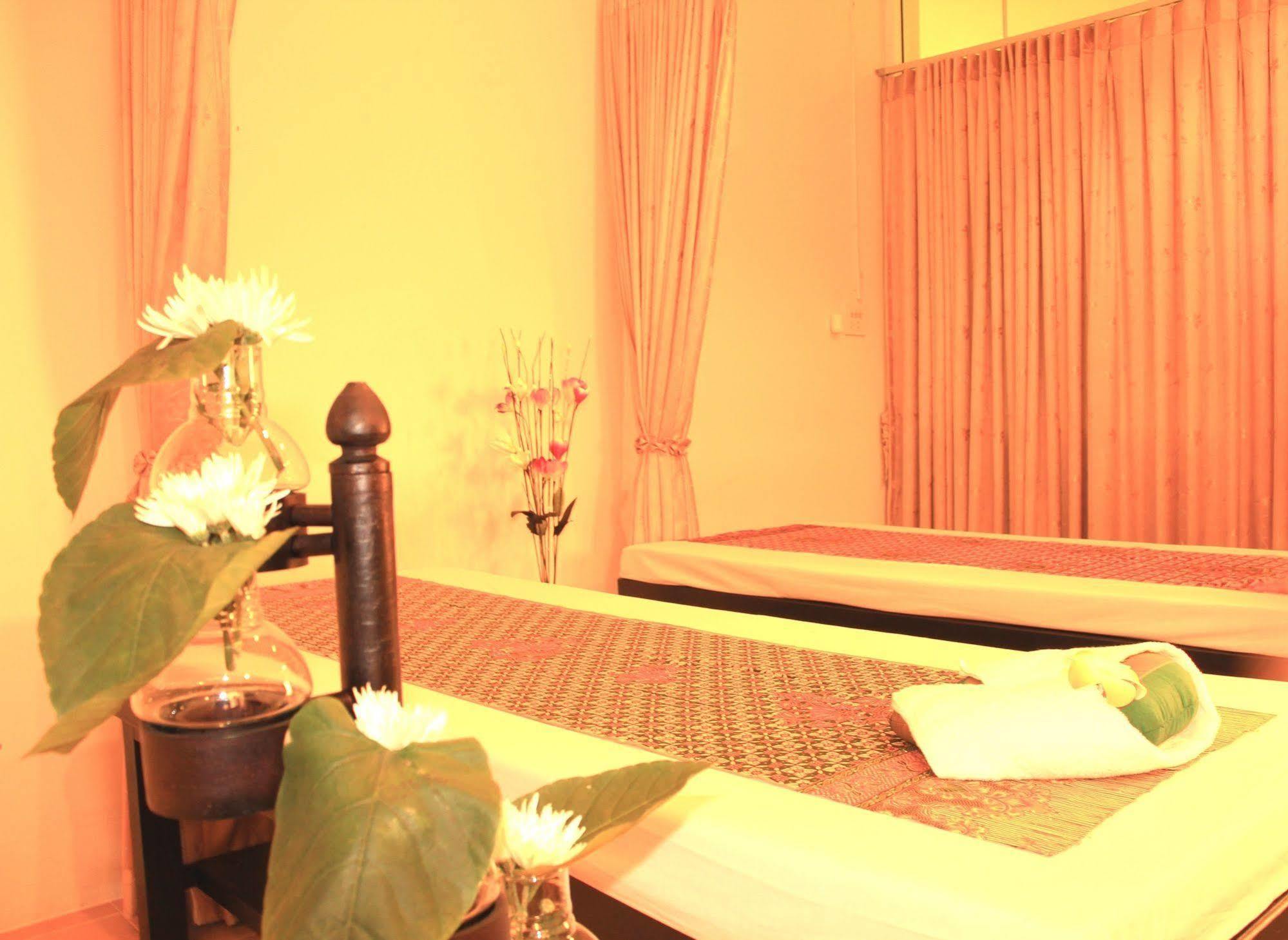 S.B.Living Place Phuket Екстериор снимка